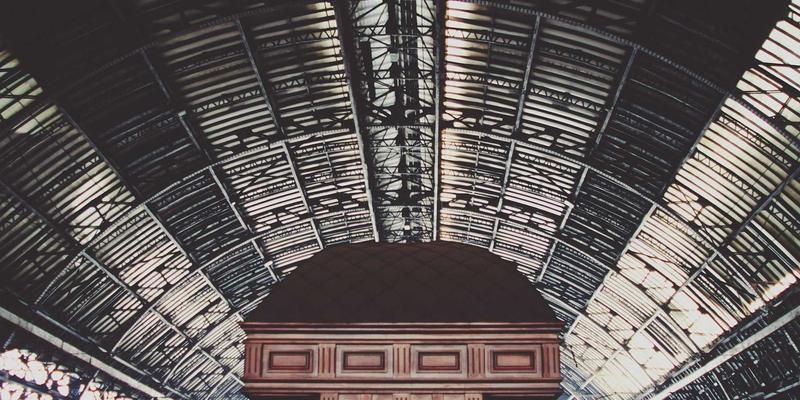 酒店地产投资复苏周期判断与资产增值策略：融入Global Workspace与零售生态