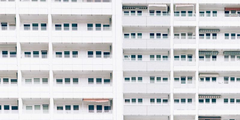 驾驭商业地产新格局：办公空间解决方案、零售选址与专业物业管理的关键策略